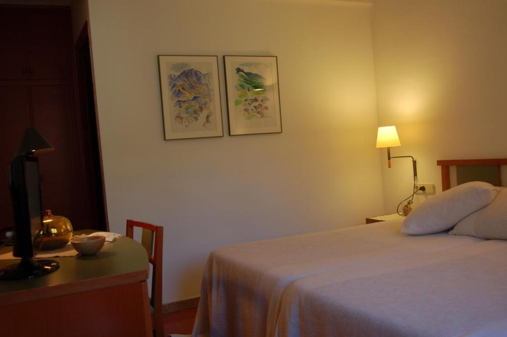 Vall Ferrera Hotel 2*